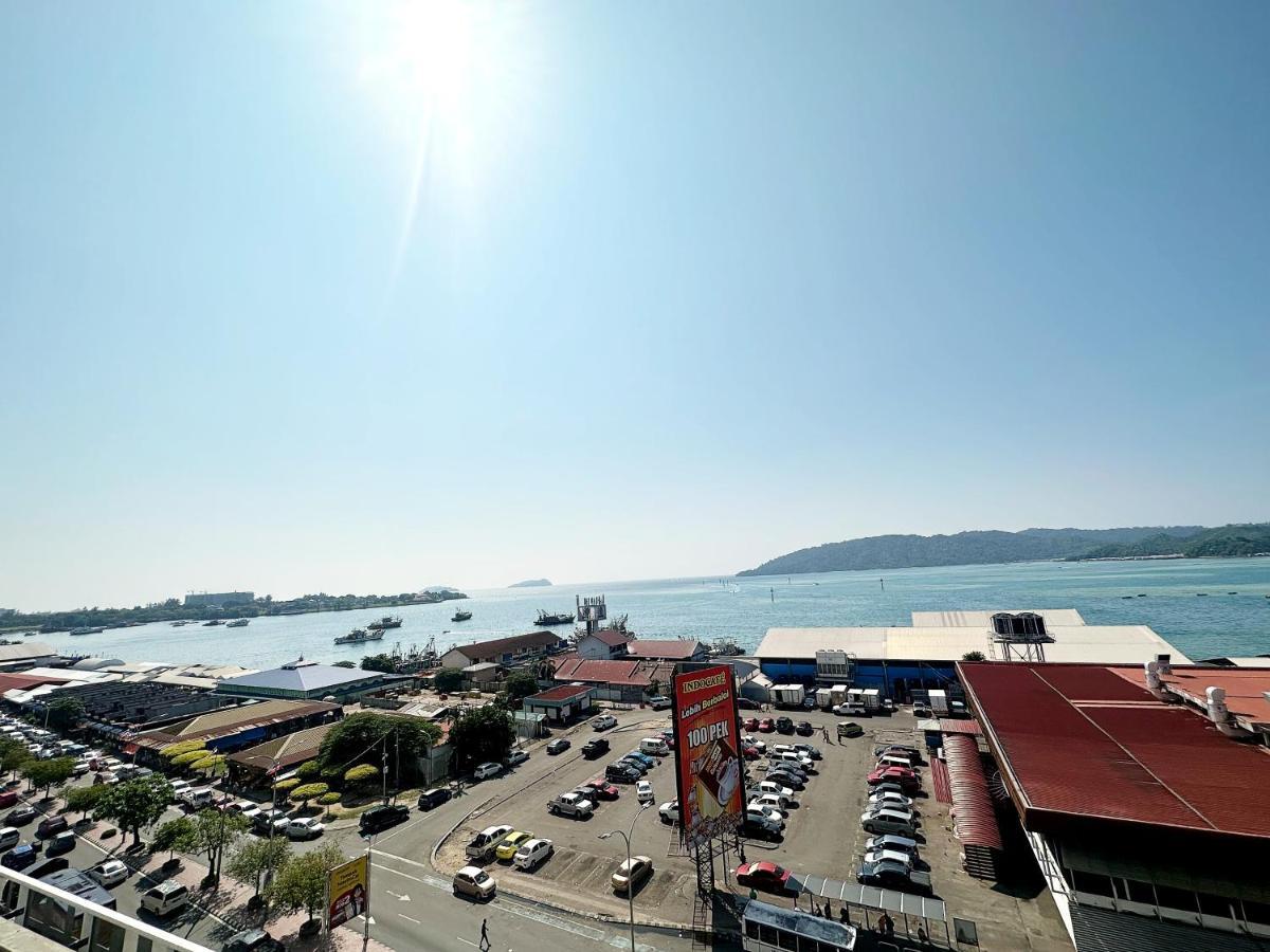 The Shore Kota Kinabalu City Centre By Lw Suites Buitenkant foto