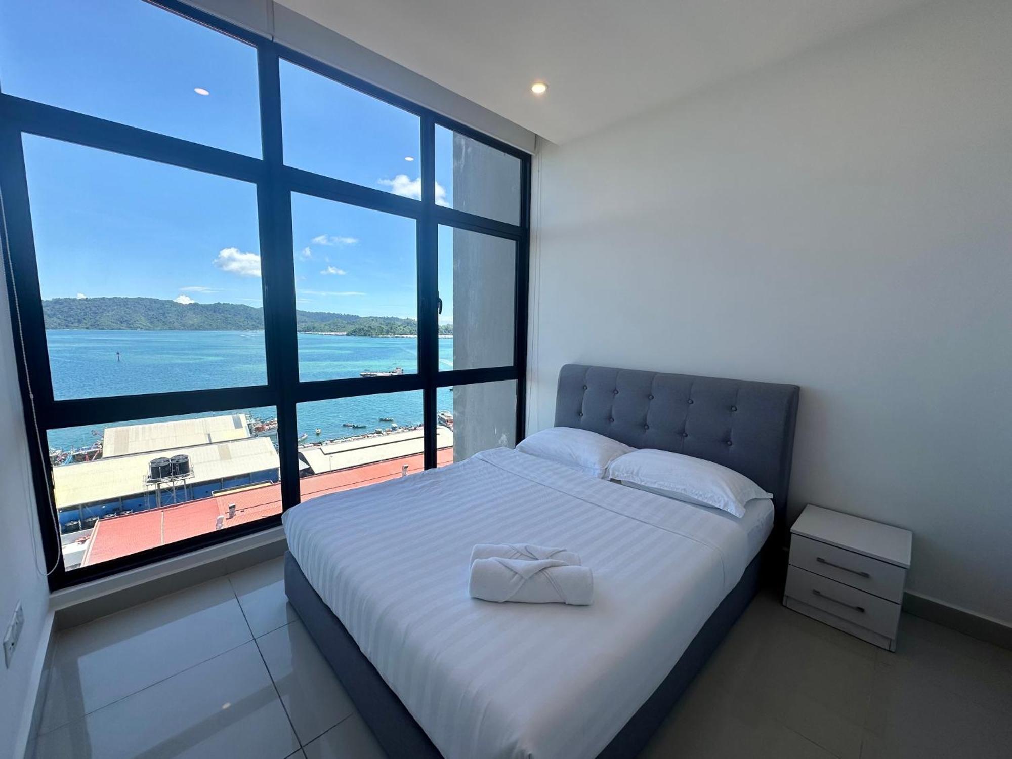 The Shore Kota Kinabalu City Centre By Lw Suites Buitenkant foto